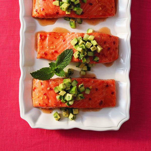 Roasted oriental salmon with cucumber salsa - Chatelaine