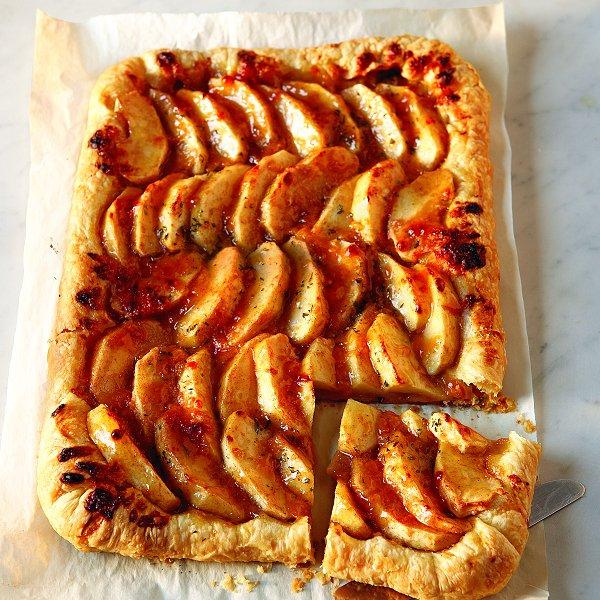 No fancy pastry skills needed here! Just roll out frozen puff pastry dough and top with sliced apples and grated cheddar. For a new twist, add a sprinkling of chopped fresh rosemary.