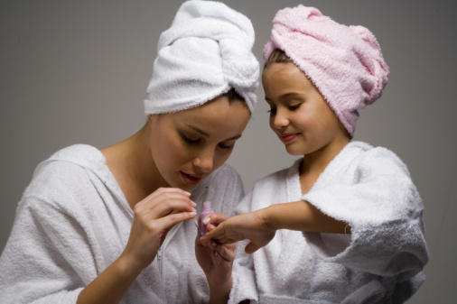 mother, daughter, nails, manicure, spa
