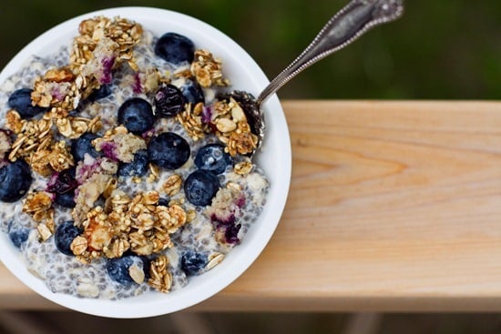 Blueberries with oatmeal in cereal bowl