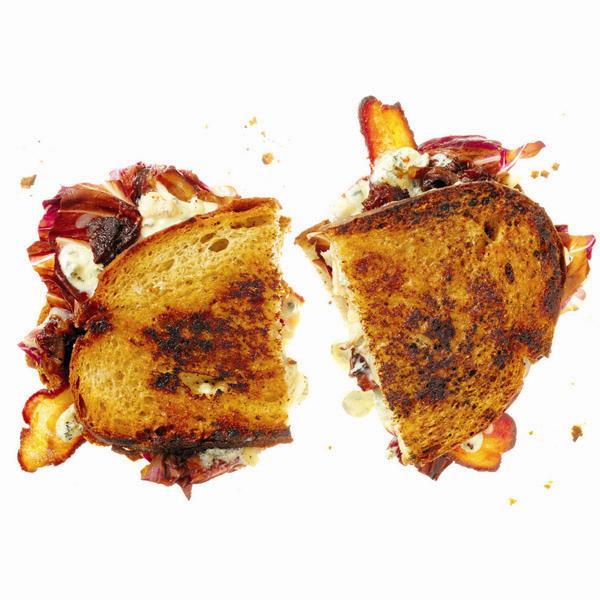 7 ways to make your grilled cheese sandwich
