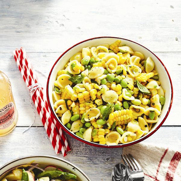Summer corn-pasta salad