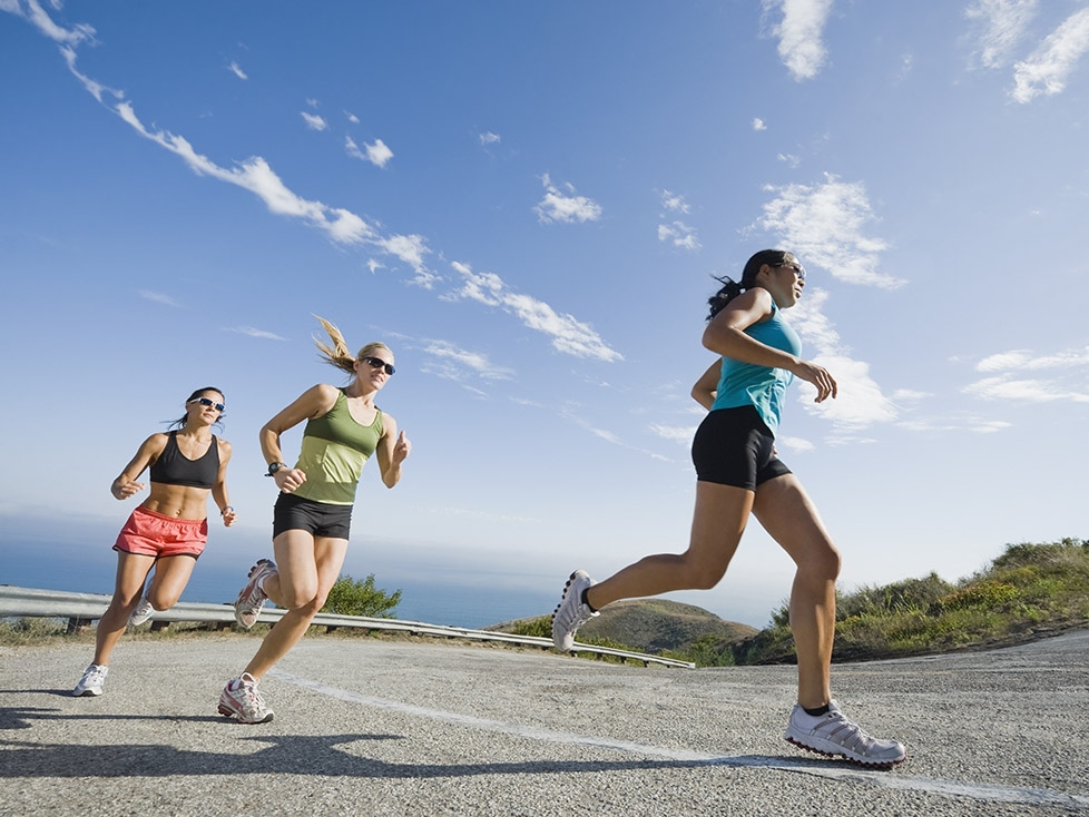 Group of women running