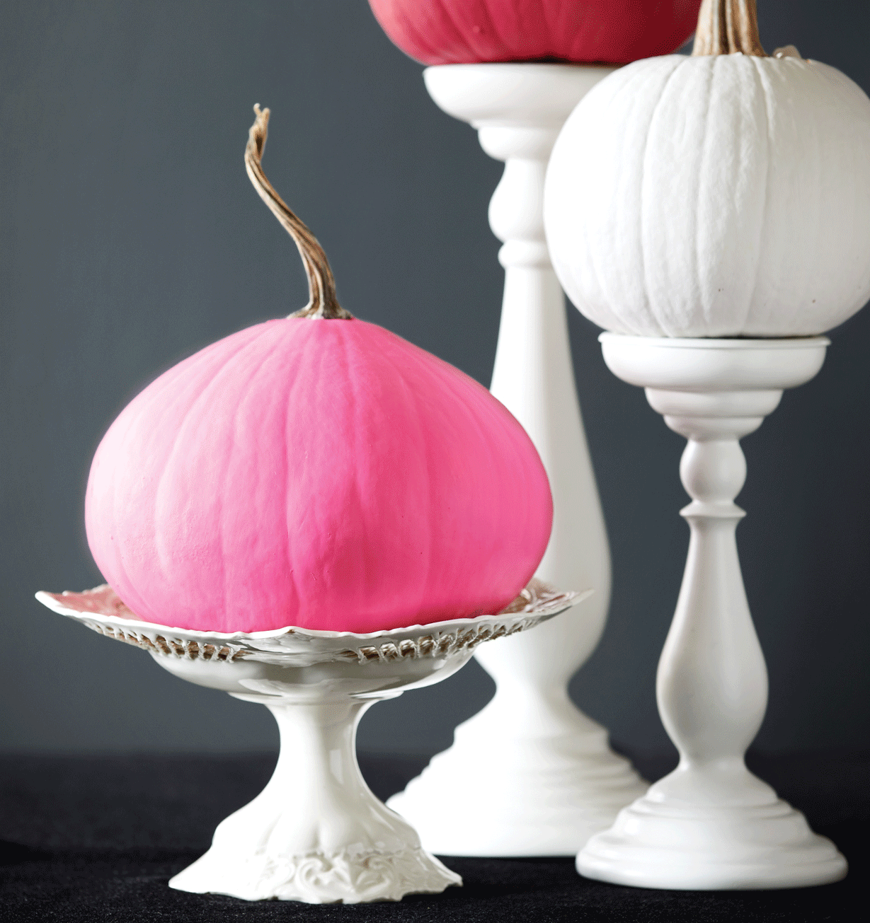 pink-and-white-pretty-pumpkin-decorations