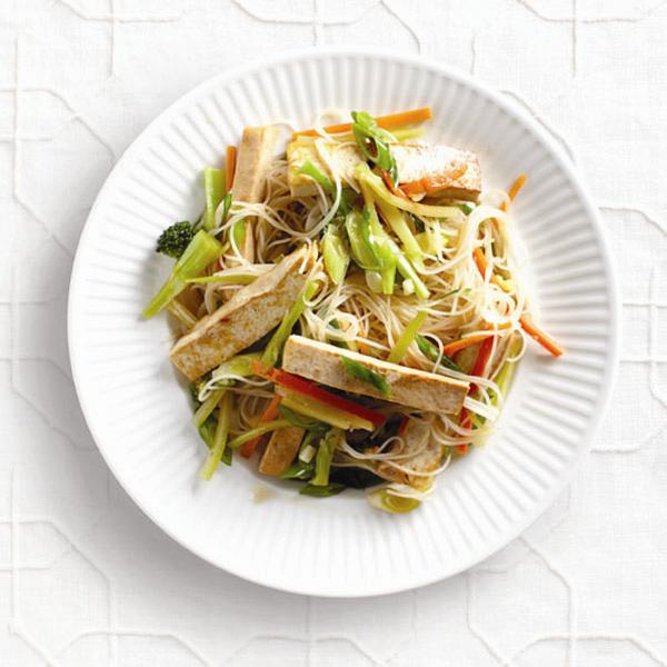 One-dish Asian noodles