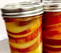 How to make easy spiced-apple rings in a jar