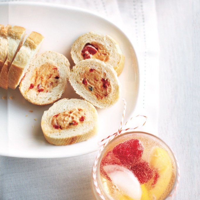 Modern tea party: Stuffed baguette and moscato sparkler