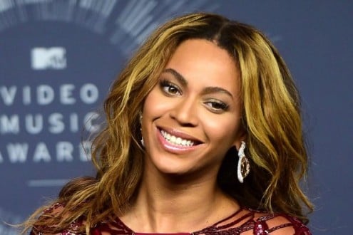 Beyoncé (and 10 other celebs) talk motherhood