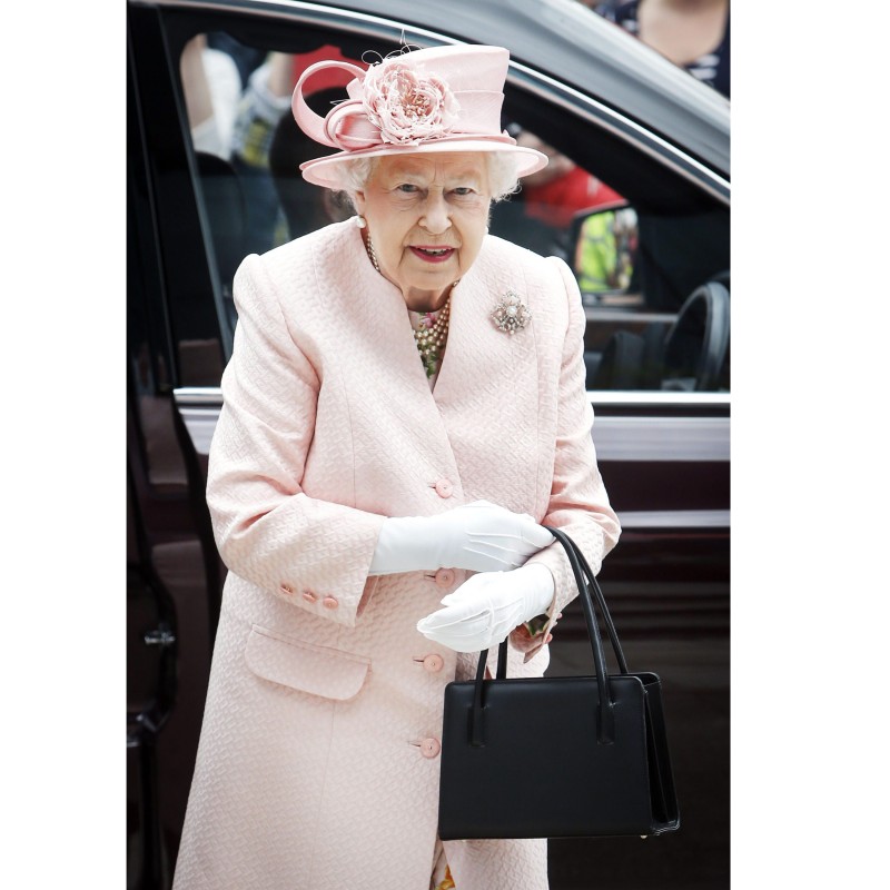 What Does the Monarchy Really Use Their Purses For? - PurseBop