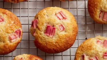 rhubarb muffins to illustrate an easy rhubarb muffin recipe