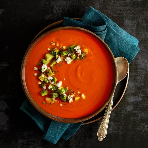 Roasted red pepper soup with tomato