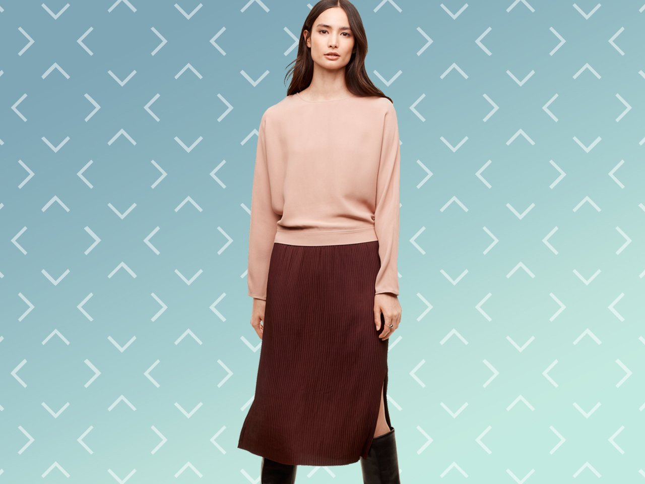 Best of Aritzia Fall 2017, burgundy pleated skirt