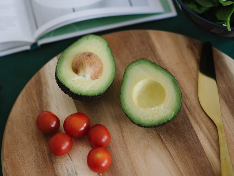 benefits avocados-avocado and cherry tomatoes