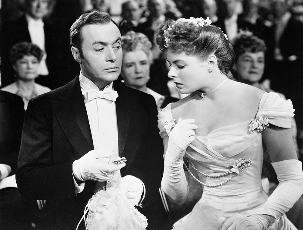 Charles Boyer and Ingrid Bergman in a scene from the MGM film Gaslight. (Photo: Getty Images)