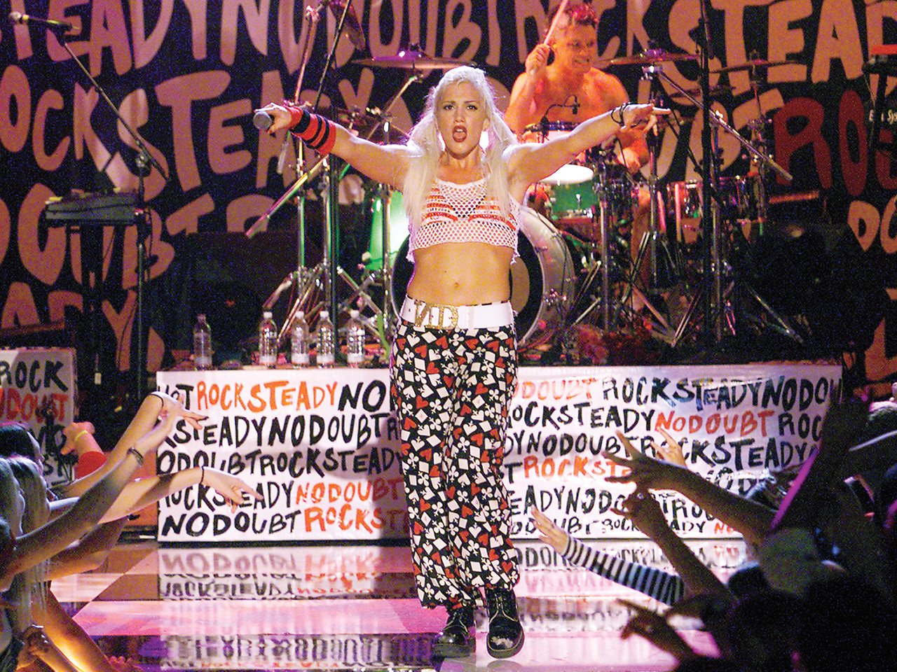 A photo of Gwen Stefani in the 90s. 