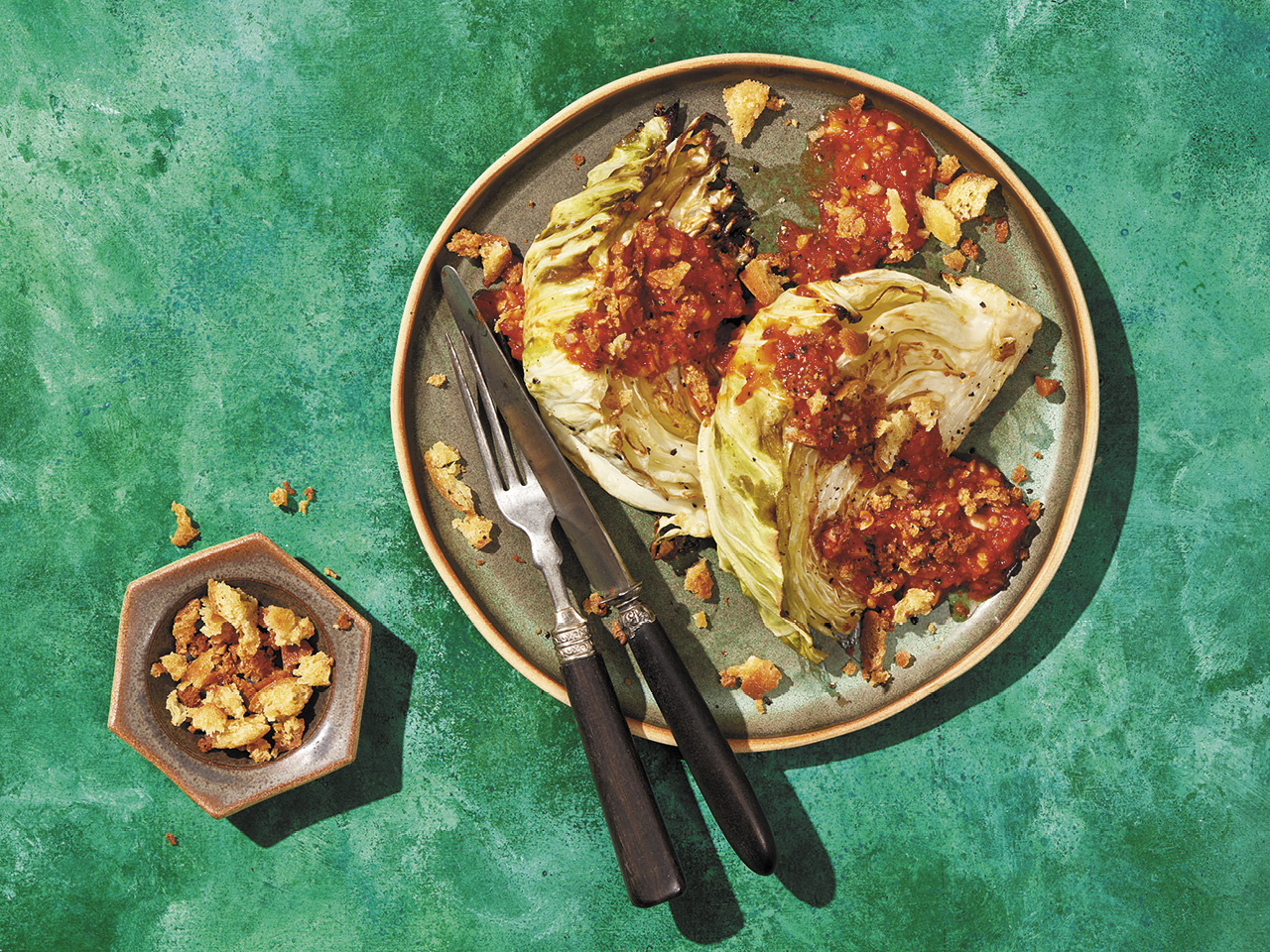 Garlicky Tomato Grilled Cabbage with Crunchy Breadcrumbs